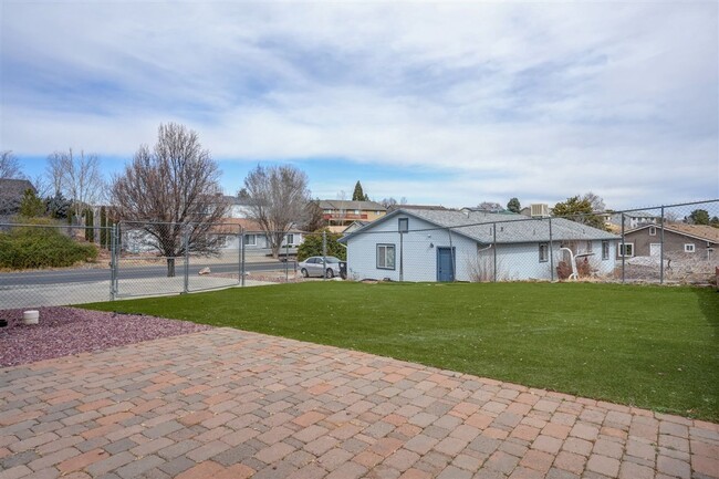 Building Photo - 3 Bedroom, 2 Bathroom Home in Prescott Val...