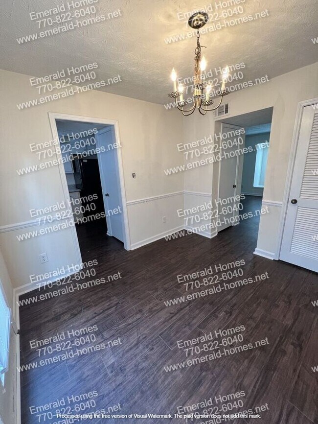 Building Photo - Great 2 bedroom townhome in Snellville!