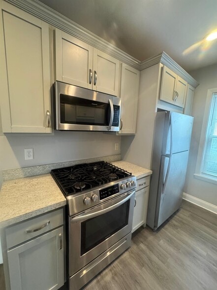 Building Photo - 103 Webster St