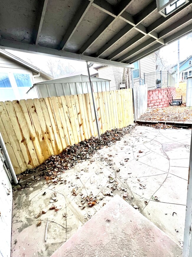 great back patio - 211 Marian Ave