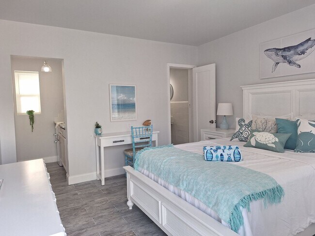 Building Photo - NSB FURNISHED EFFICIENCY UNIT-ALL UTILITIES INCLUDED INCLUDING WI-FI!