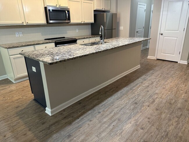 Building Photo - 48 Bellasera Wy