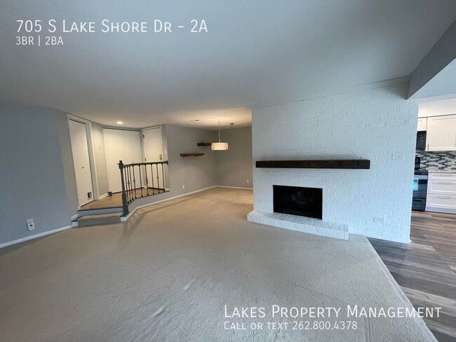 Building Photo - 705 S Lake Shore Dr