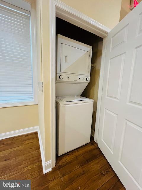 Building Photo - 338 N Charles St