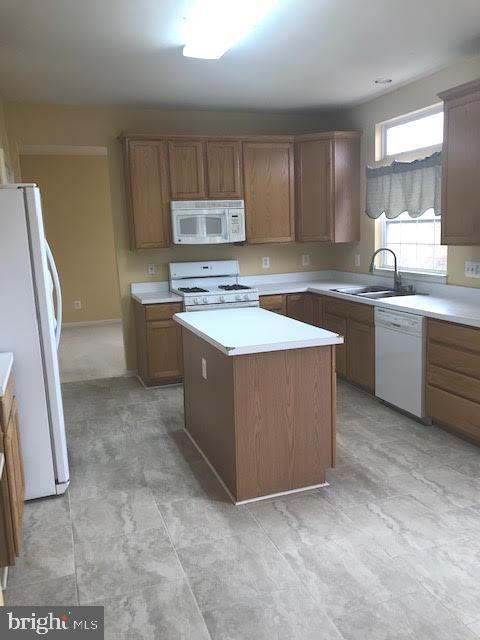 Building Photo - 2025 Germander Way