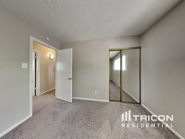 Building Photo - 2830 Judith Ln