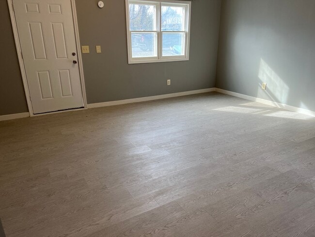 Building Photo - Adorable 1 bedroom 1 bath