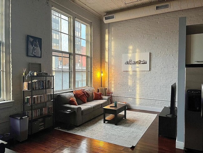 Building Photo - The Lofts on Church