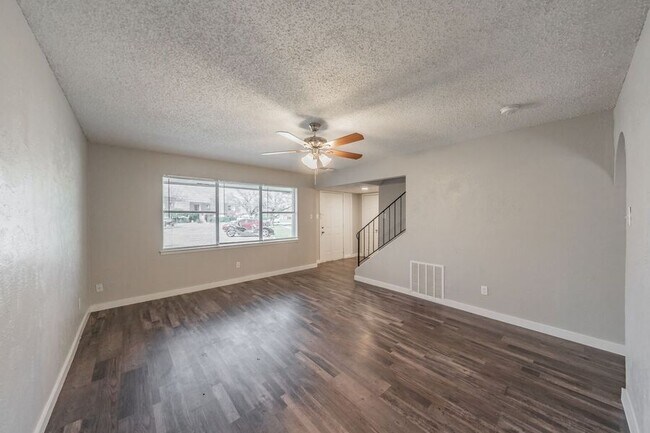Building Photo - 1774 Belshire Ct