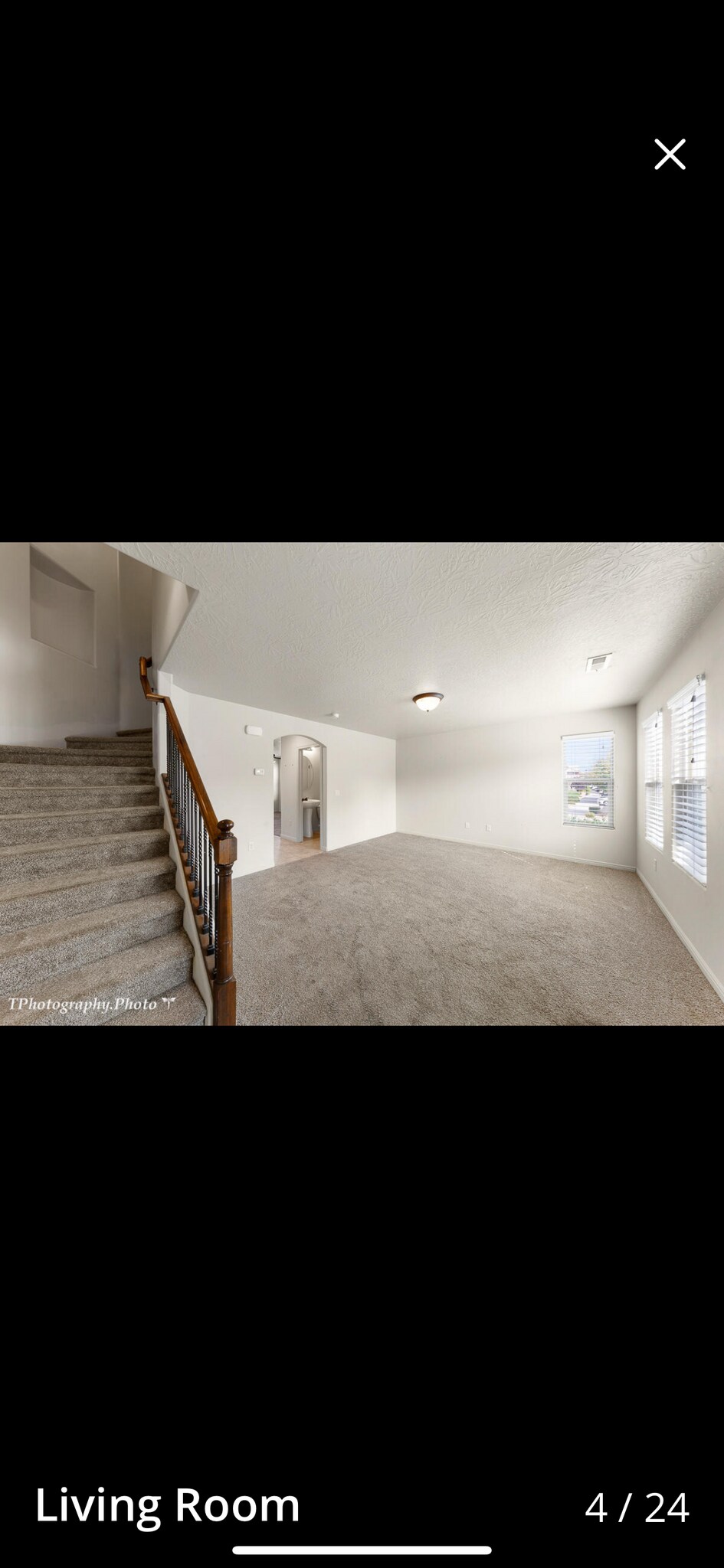 Building Photo - 3419 S River Rd