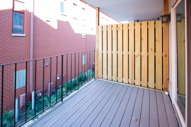 Building Photo - 1328 S Federal St