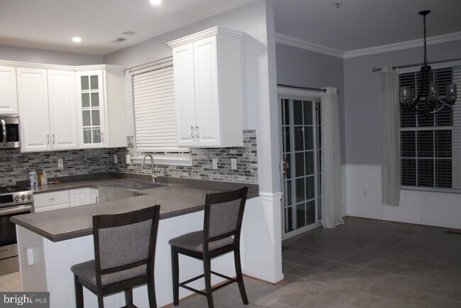 Building Photo - 222 Mary Jane Ln