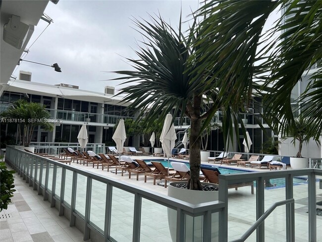 Building Photo - 1100 Biscayne Blvd