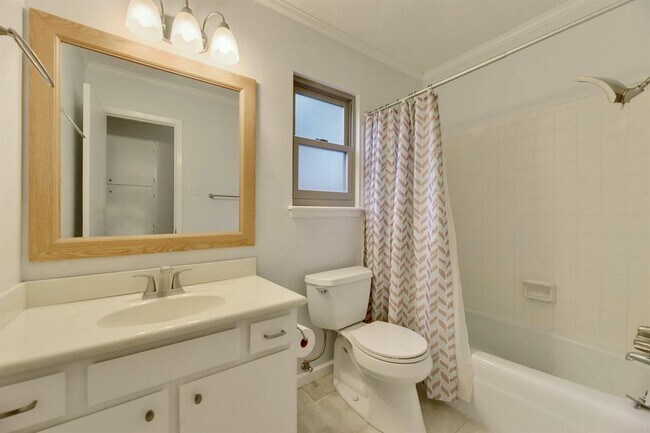 Building Photo - 2507 Coatbridge Dr