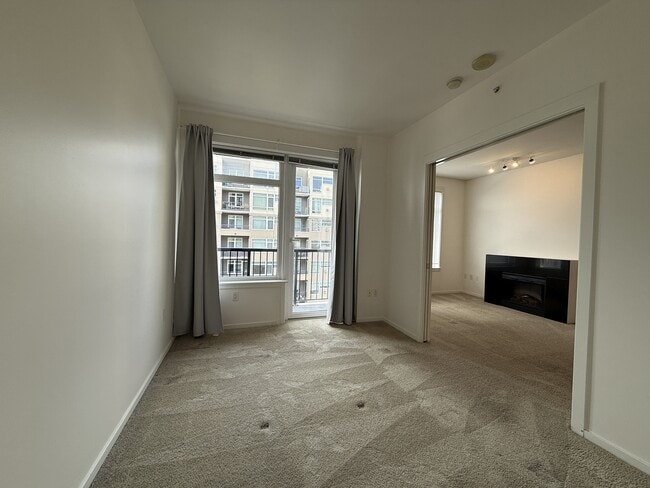 Building Photo - 2721 1st Ave