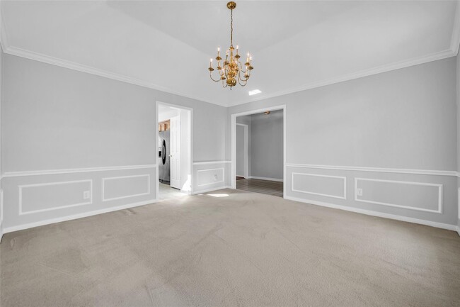 Building Photo - 3827 Bratton St