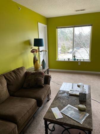Building Photo - 1410 Collegiate Cir