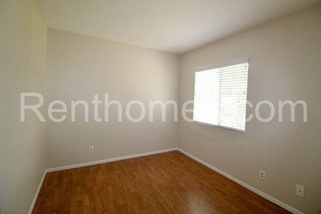 Building Photo - 13744 Fairgate Dr