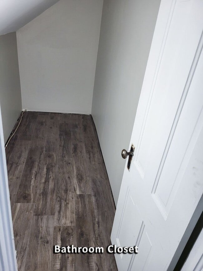 Building Photo - 3 Bedroom 2 Bath Home for Rent!