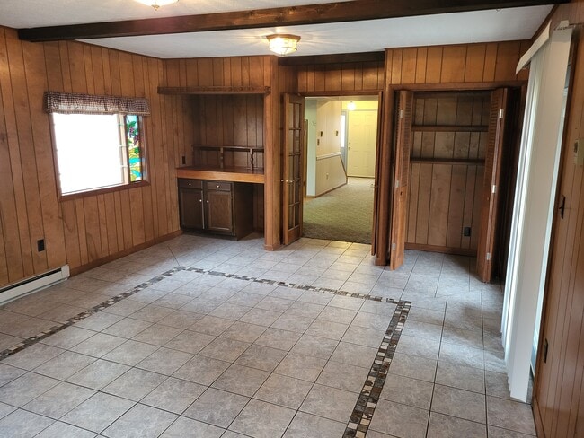 Building Photo - 1305 Whitney Ln