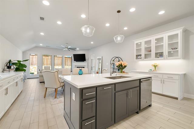 Building Photo - 3040 Pedigree Ct
