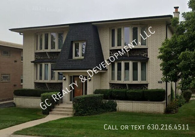 Primary Photo - 1513 N La Grange Rd