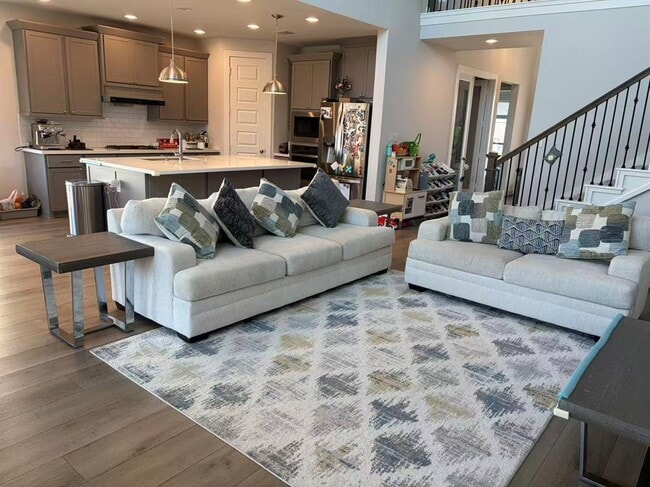 Building Photo - 230 Eagle Ford Dr