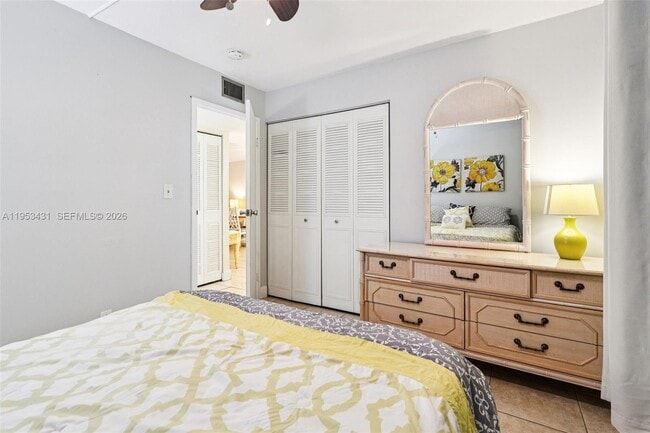 Building Photo - 2900 NW 48th Terrace