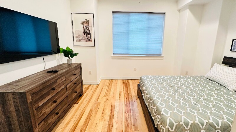 Building Photo - 1311 S Bouvier St