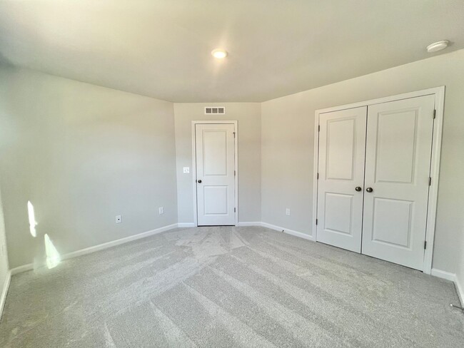 Building Photo - New Construction 3BD, 2.5BA End Unit Morri...