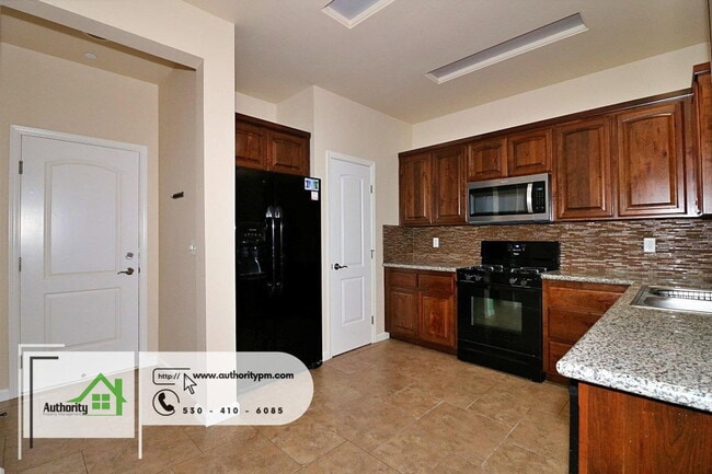 Building Photo - 550 Mission De Oro Dr