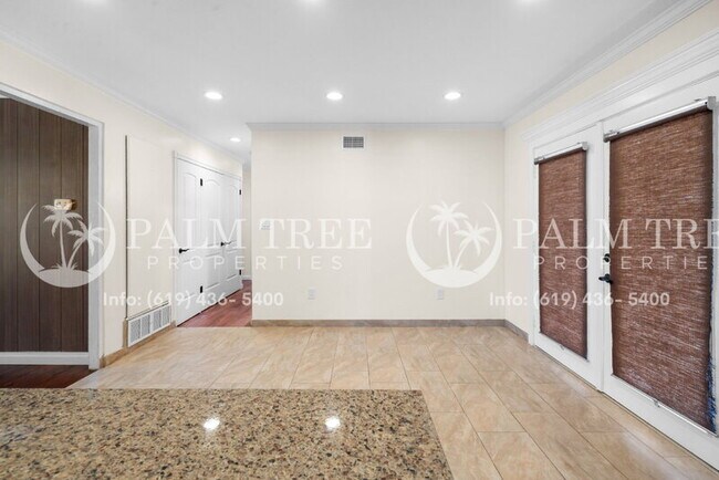 Building Photo - 1811 Greenfield Dr