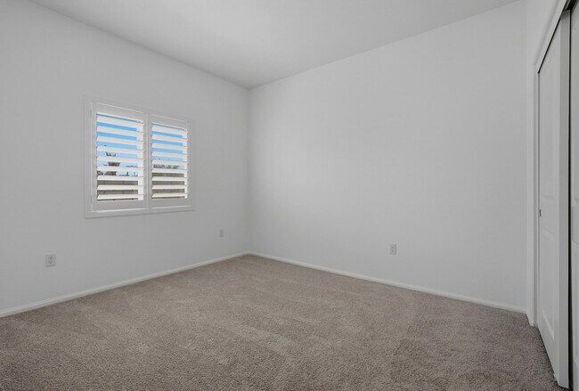 Building Photo - 83110 Raven Ln