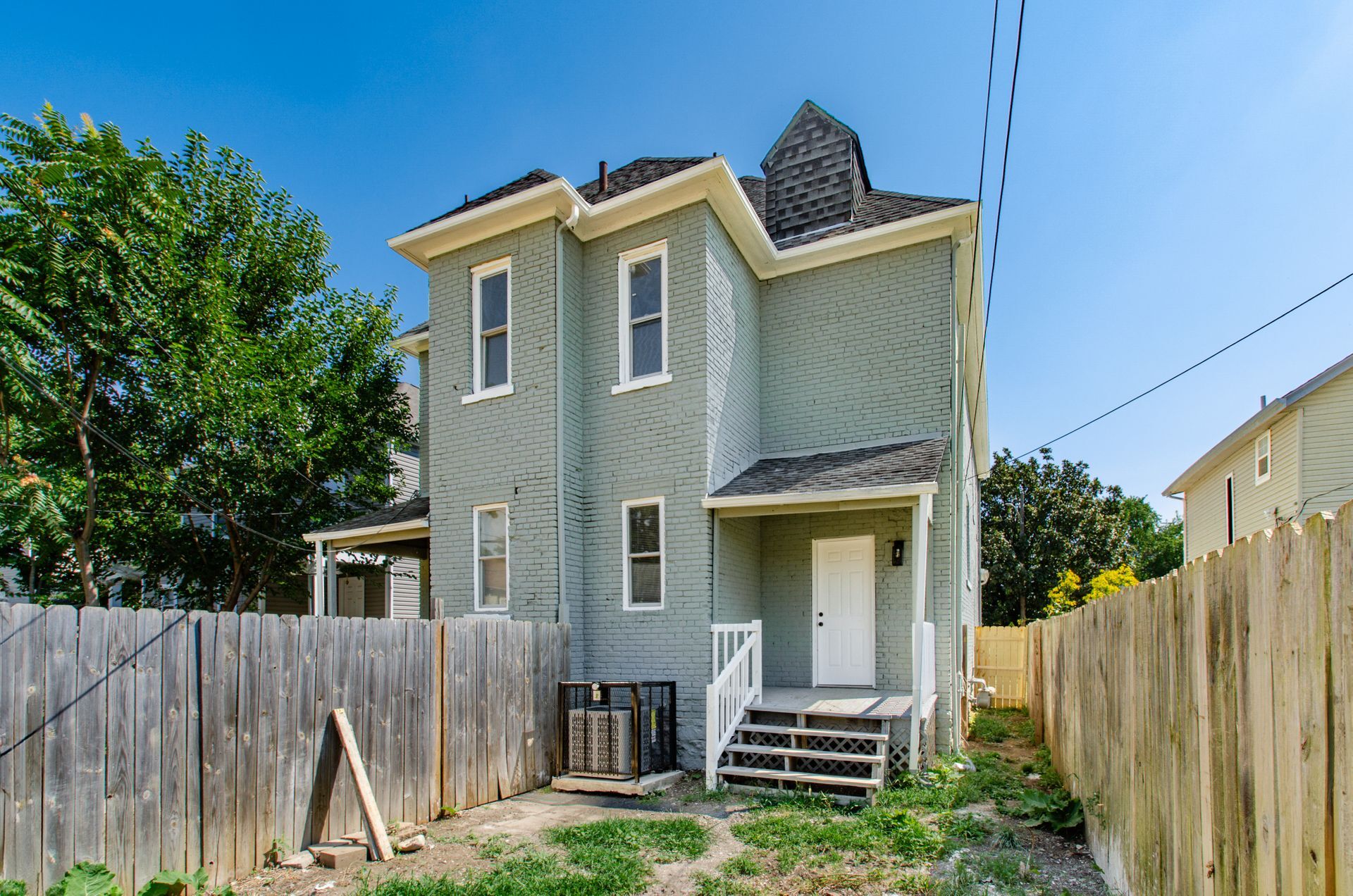Building Photo - 137 Dakota Ave
