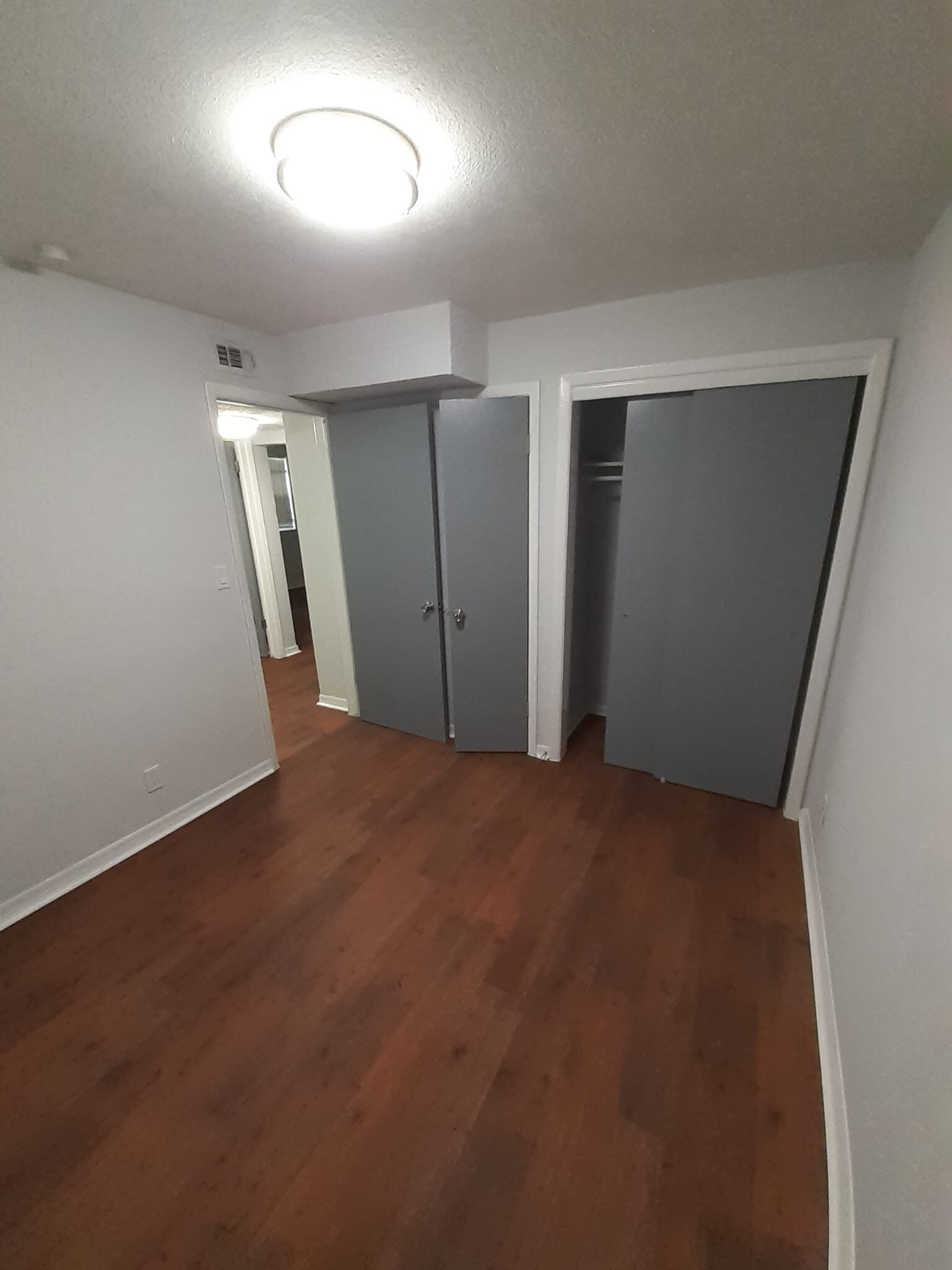 Building Photo - 1824 W 14th St