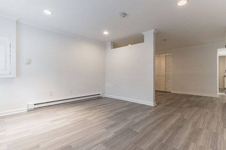 Building Photo - 1616 Corcoran St NW