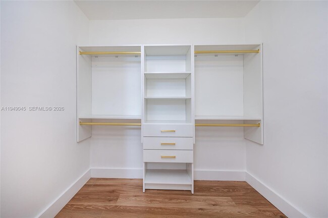 Building Photo - 8415 SW 107th Ave