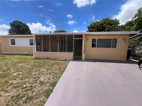 Building Photo - 1330 NE 212th Terrace