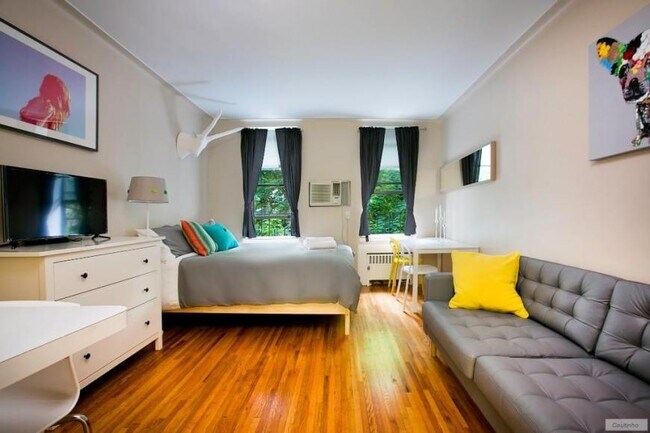 Primary Photo - 0 bedroom in NEW YORK NY 10021