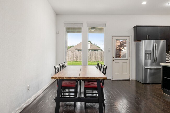 Building Photo - 10507 Angeline Springs Ln