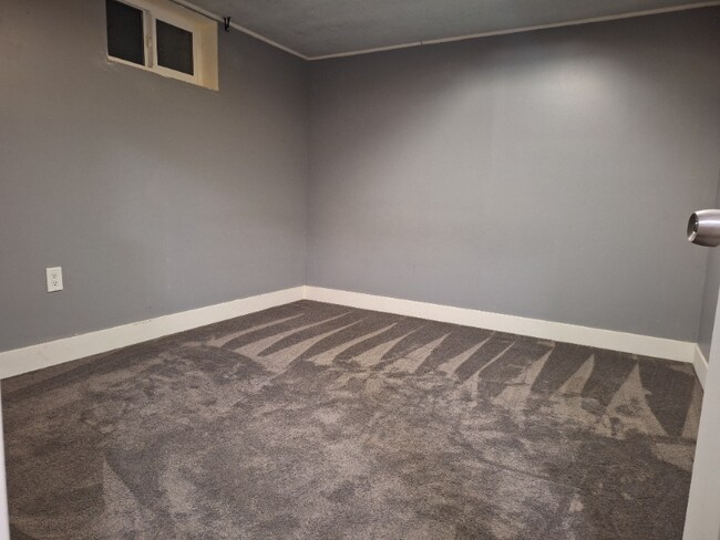 Building Photo - 5508 Maudine Ave