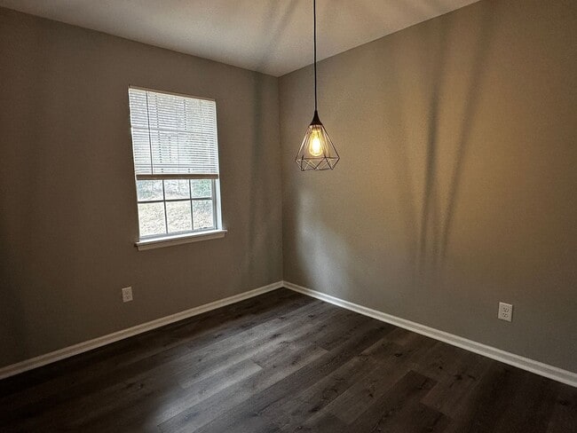 Building Photo - Oak Lake - Columbia County