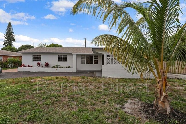 Building Photo - 319 S Congress Ave