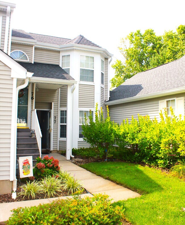 Primary Photo - 77 Pagoda Ln