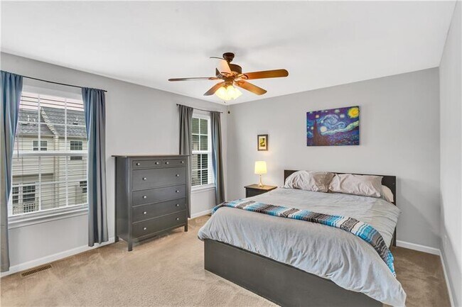 Building Photo - 1503 Pointe View Dr