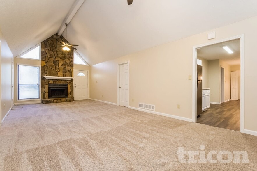 Building Photo - 4251 Cary Dr SW