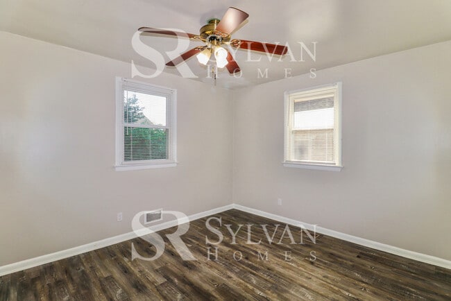 Building Photo - Lease today! No extra charge for contentme...