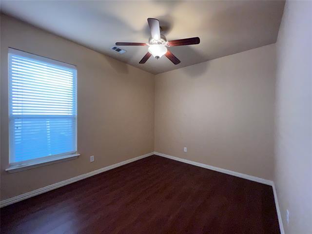 Building Photo - 10137 Sanden Dr