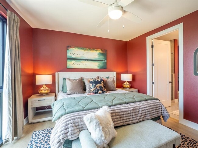 Building Photo - 1701 Simond Ave Ave