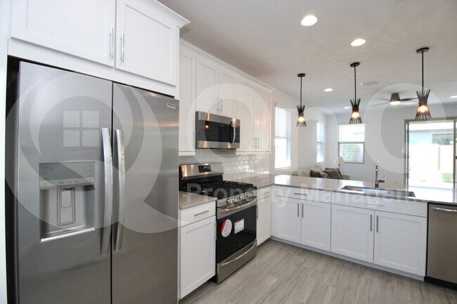 Building Photo - 8908 W Bethany Heights Dr